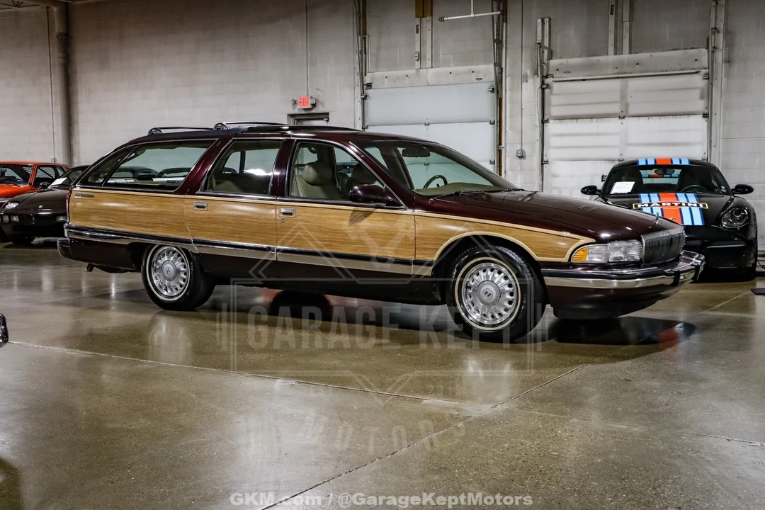 1996 Buick Roadmaster - Image 12 of 12