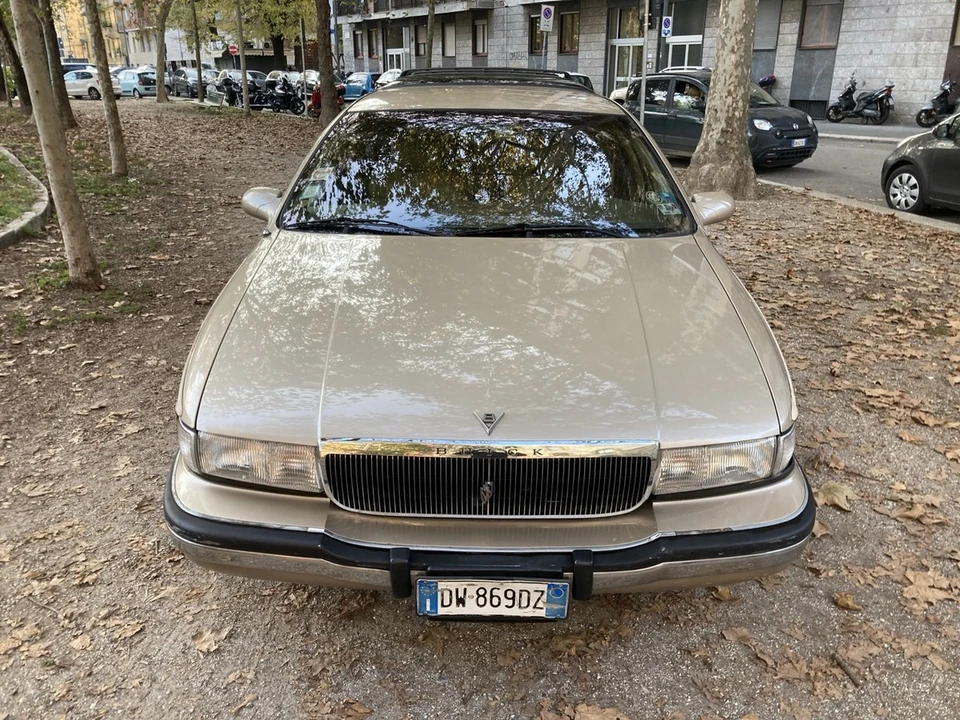 1996 Buick Roadmaster - Image 6 of 30