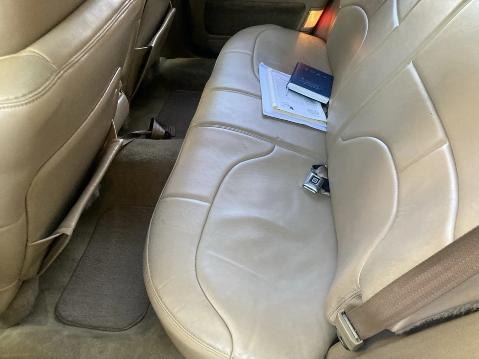 1996 Buick Roadmaster - Image 18 of 30