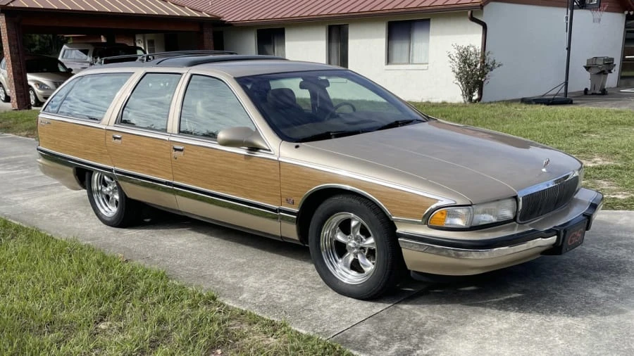 1996 Buick Roadmaster - Image 4 of 17