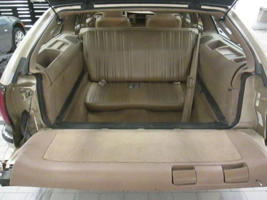 1996 Buick Roadmaster - Image 15 of 17