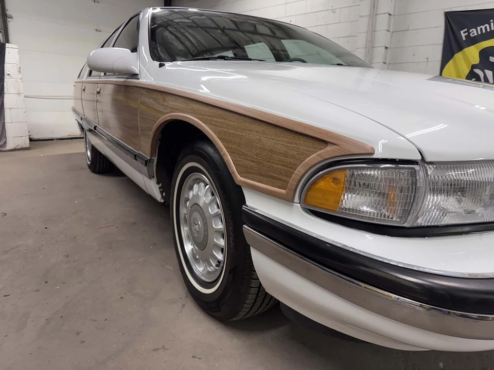 1996 Buick Roadmaster - Image 21 of 31
