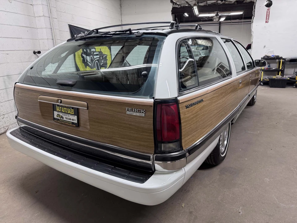 1996 Buick Roadmaster - Image 15 of 31