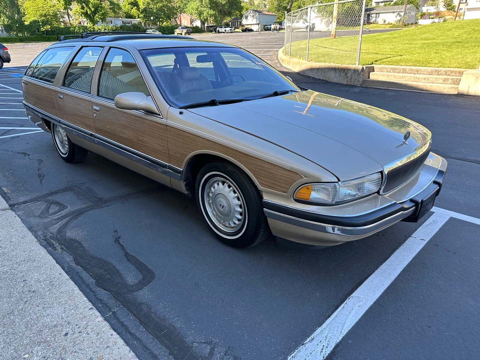 1996 Buick Roadmaster - Image 23 of 31