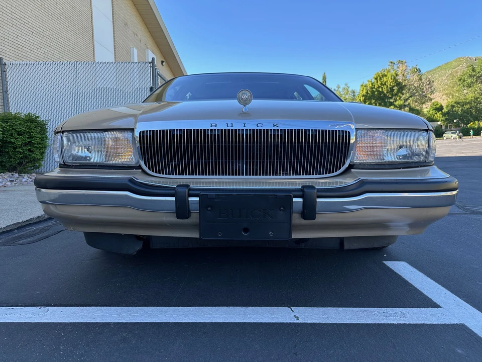 1996 Buick Roadmaster - Image 25 of 31