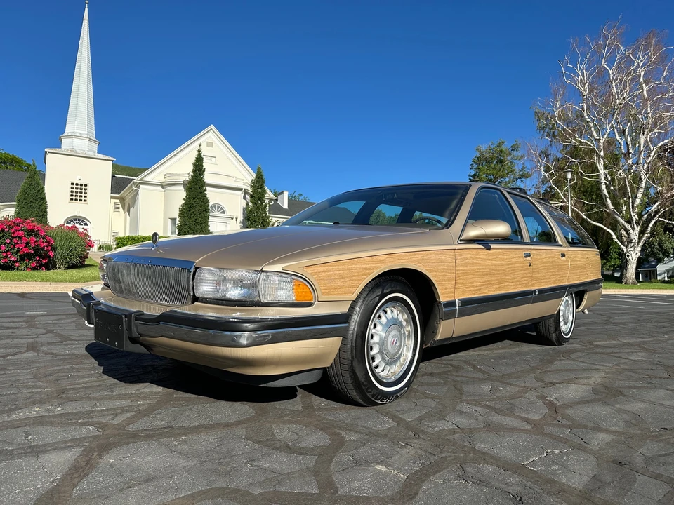 1996 Buick Roadmaster - Image 7 of 31