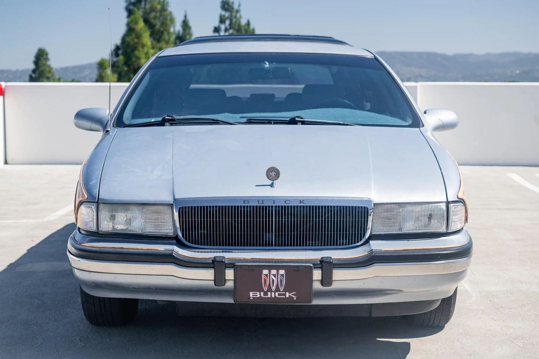 1996 Buick Roadmaster - Image 6 of 31