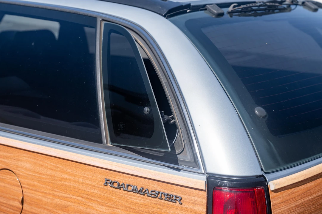 1996 Buick Roadmaster - Image 29 of 31