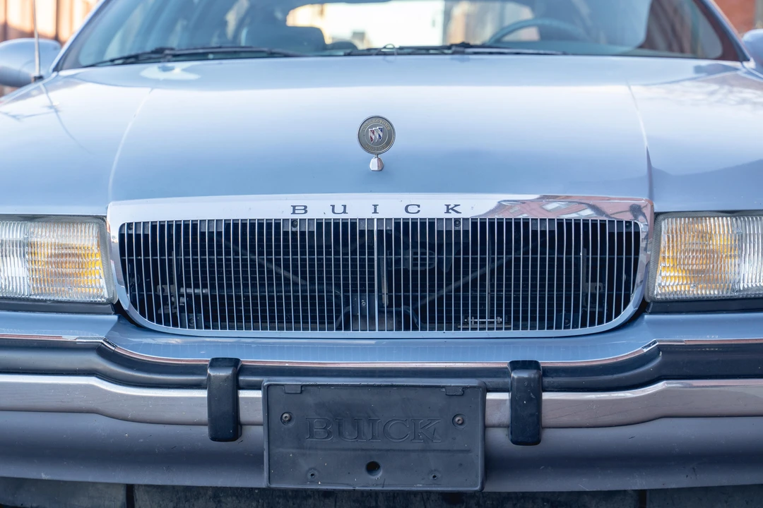 1996 Buick Roadmaster - Image 20 of 31