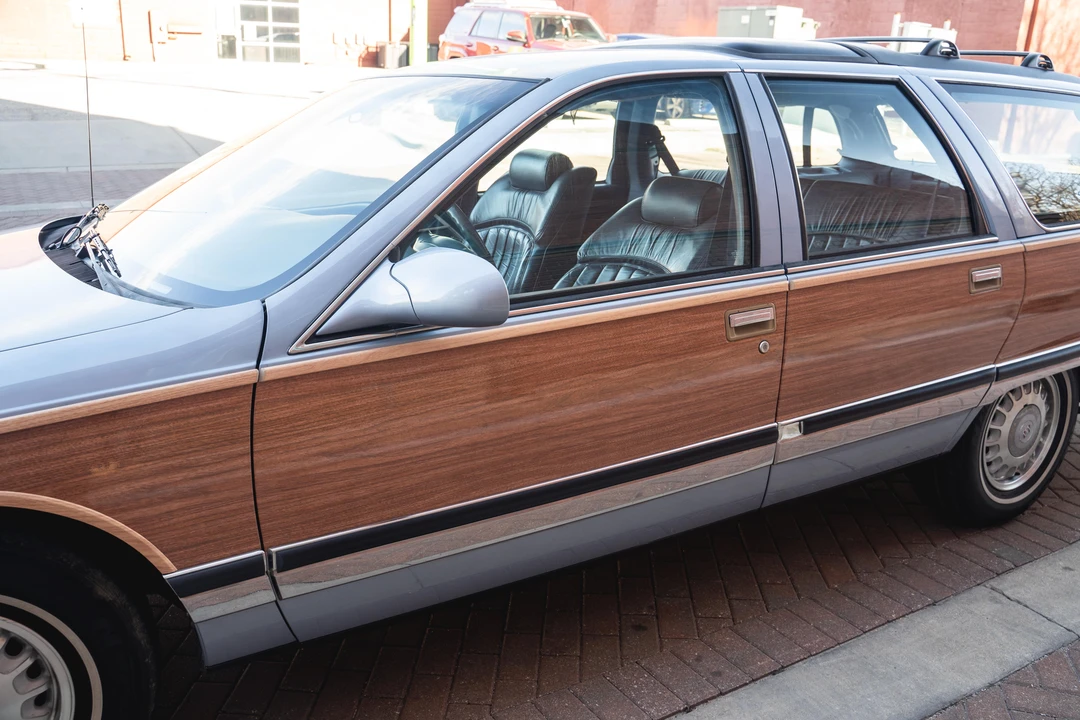 1996 Buick Roadmaster - Image 29 of 31