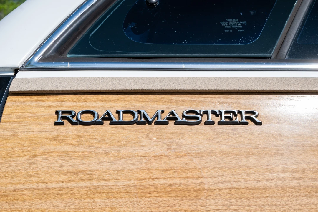 1996 Buick Roadmaster - Image 29 of 31
