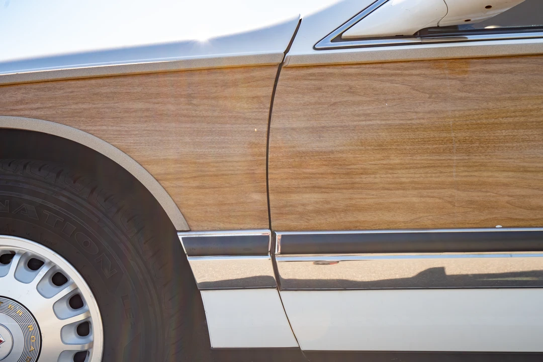 1996 Buick Roadmaster - Image 23 of 31