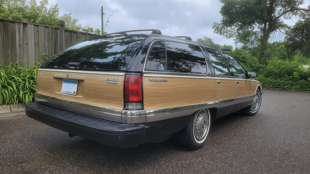 1996 Buick Roadmaster - Image 8 of 31