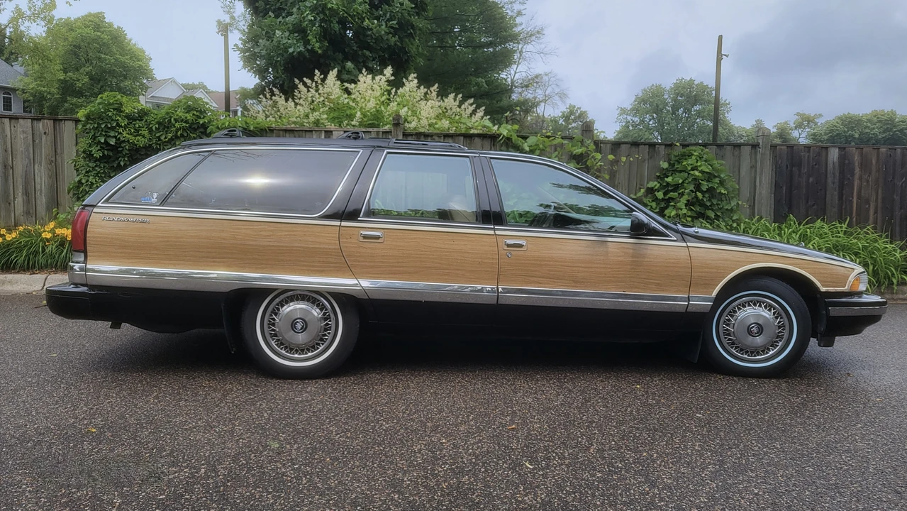 1996 Buick Roadmaster - Image 10 of 31