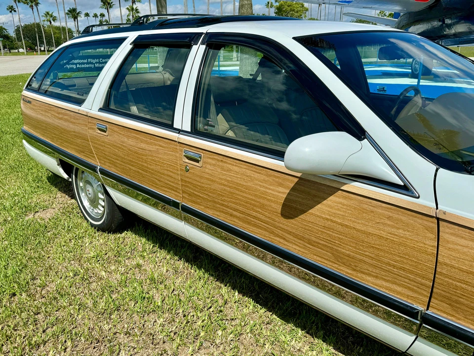 1996 Buick Roadmaster - Image 17 of 31