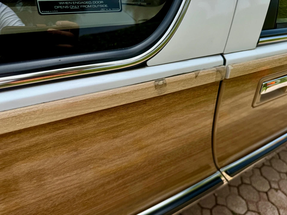 1996 Buick Roadmaster - Image 24 of 31
