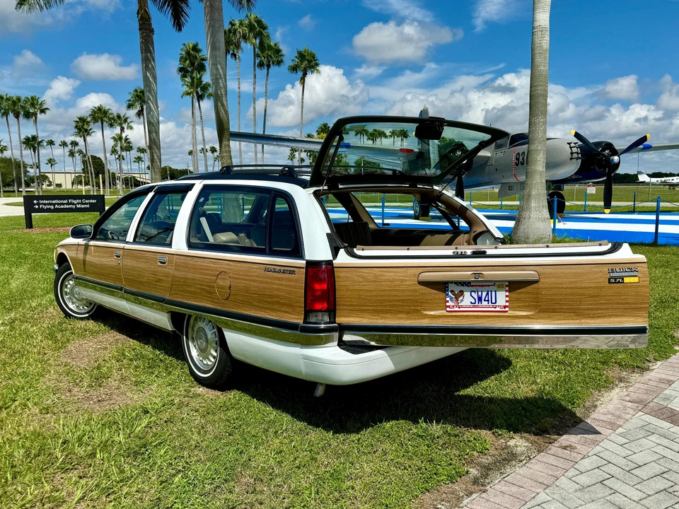 1996 Buick Roadmaster - Image 11 of 31