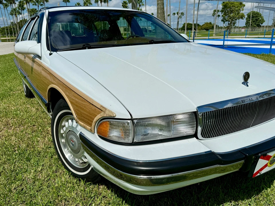 1996 Buick Roadmaster - Image 15 of 31