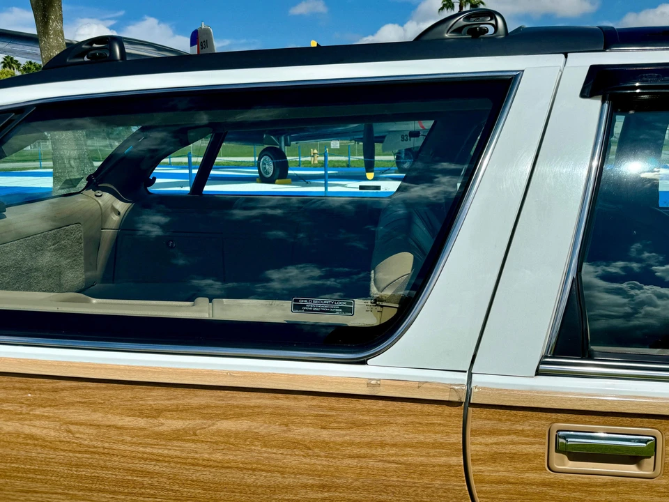 1996 Buick Roadmaster - Image 23 of 31