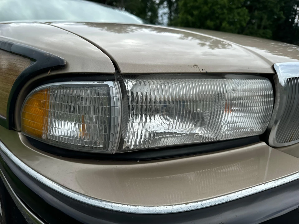 1996 Buick Roadmaster - Image 16 of 31