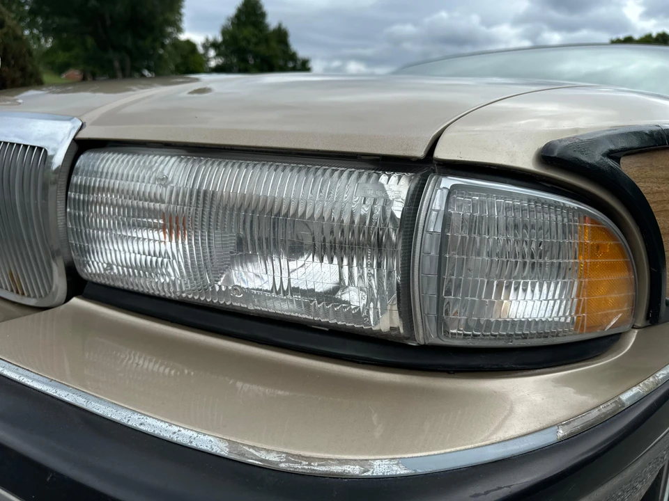 1996 Buick Roadmaster - Image 19 of 31