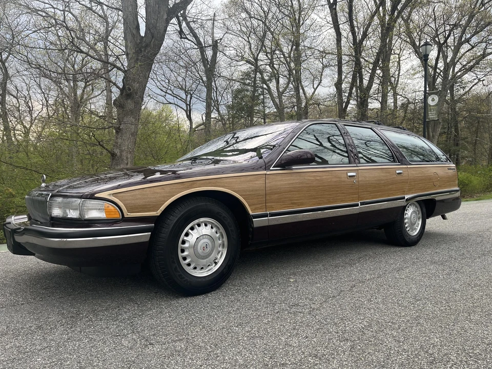 1996 Buick Roadmaster - Image 5 of 31