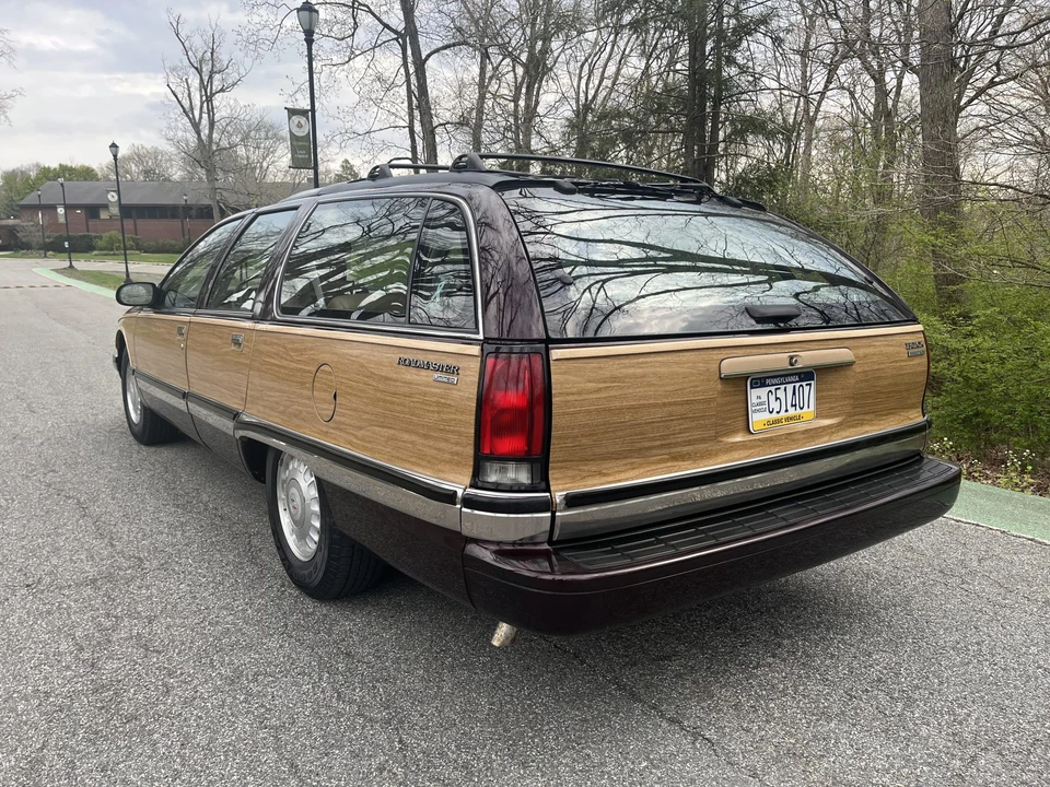 1996 Buick Roadmaster - Image 8 of 31