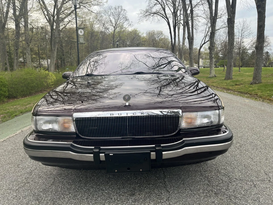 1996 Buick Roadmaster - Image 19 of 31