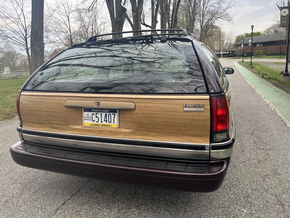 1996 Buick Roadmaster - Image 16 of 31