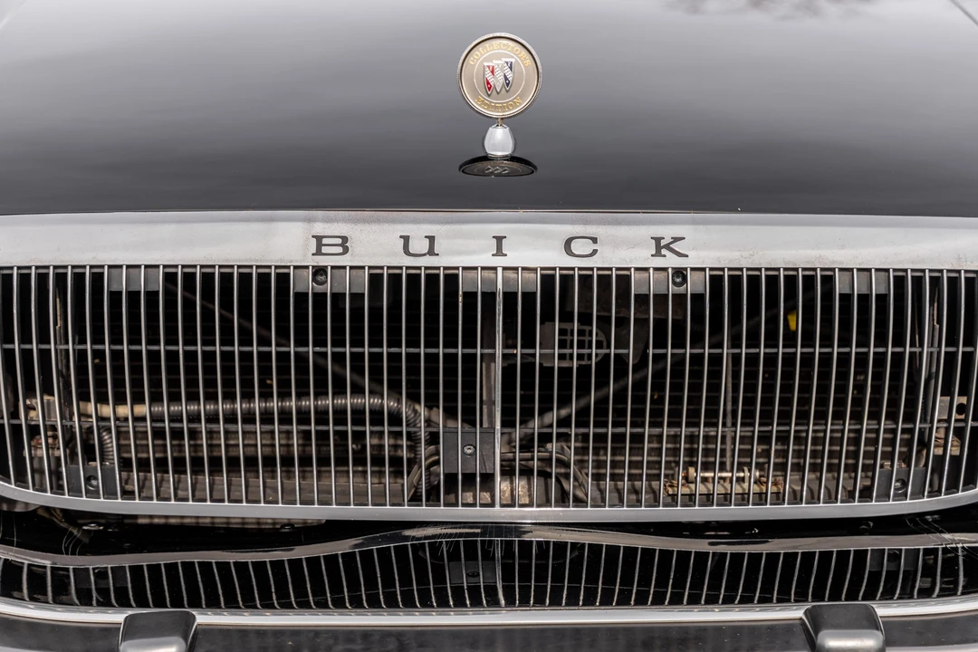 1996 Buick Roadmaster - Image 21 of 31