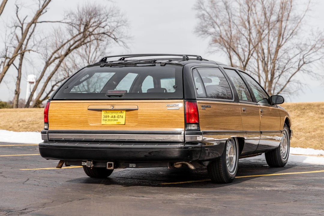 1996 Buick Roadmaster - Image 6 of 31
