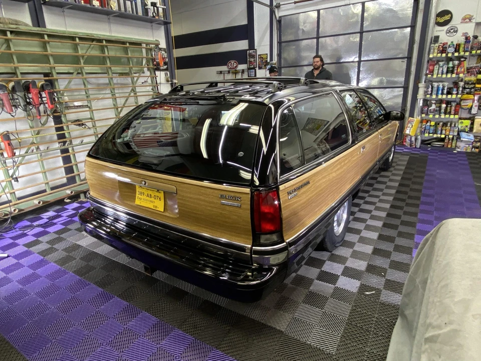 1996 Buick Roadmaster - Image 13 of 31
