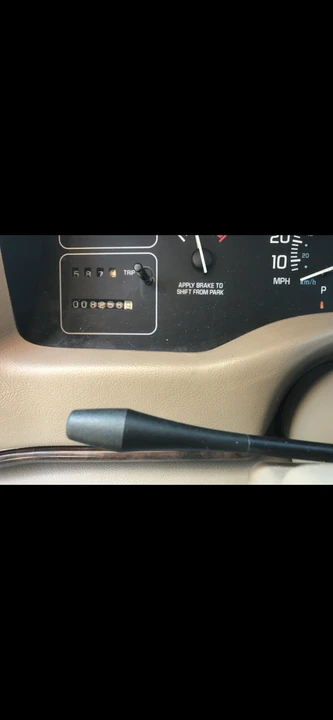1996 Buick Roadmaster - Image 3 of 8