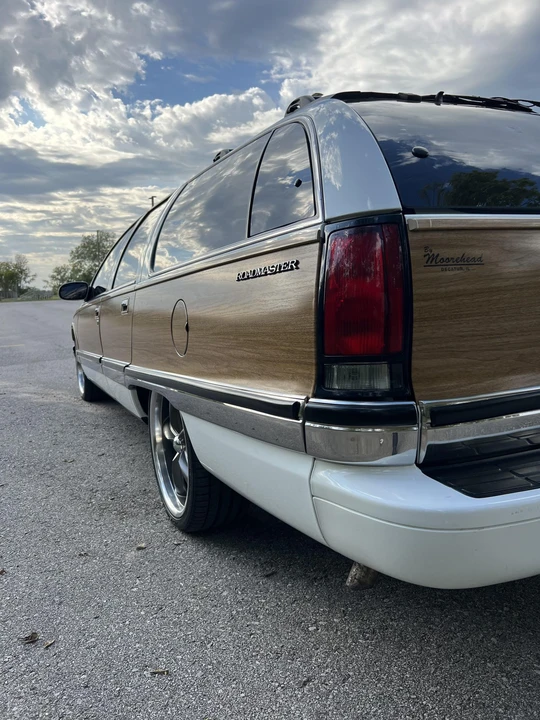 1996 Buick Roadmaster - Image 23 of 31