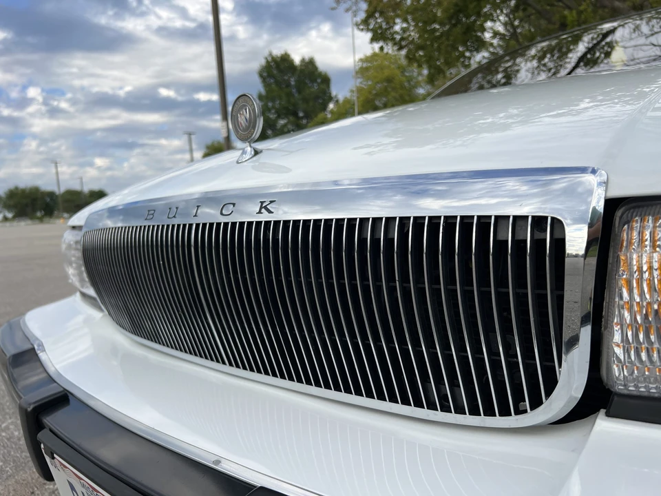 1996 Buick Roadmaster - Image 26 of 31