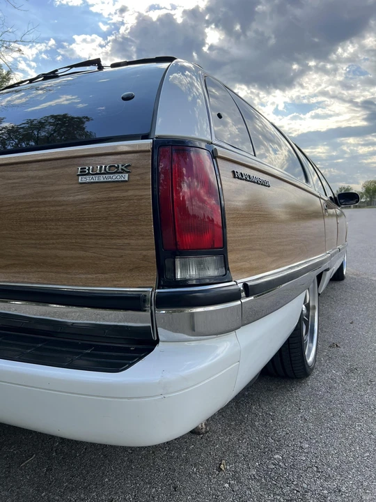 1996 Buick Roadmaster - Image 22 of 31