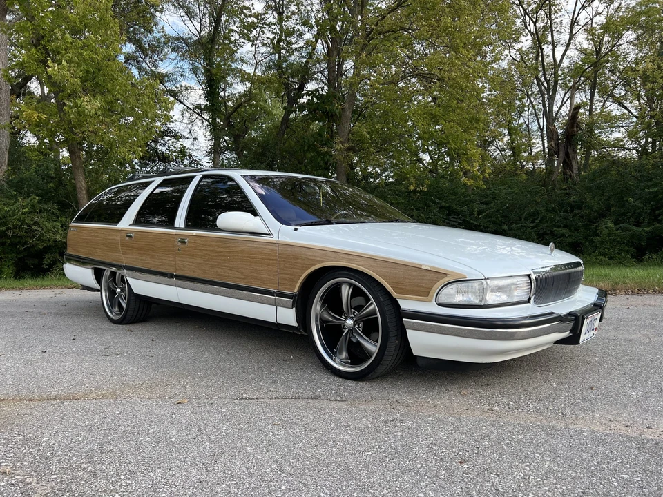 1996 Buick Roadmaster - Image 6 of 31