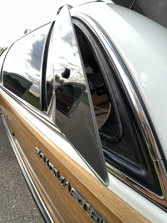 1996 Buick Roadmaster - Image 28 of 31