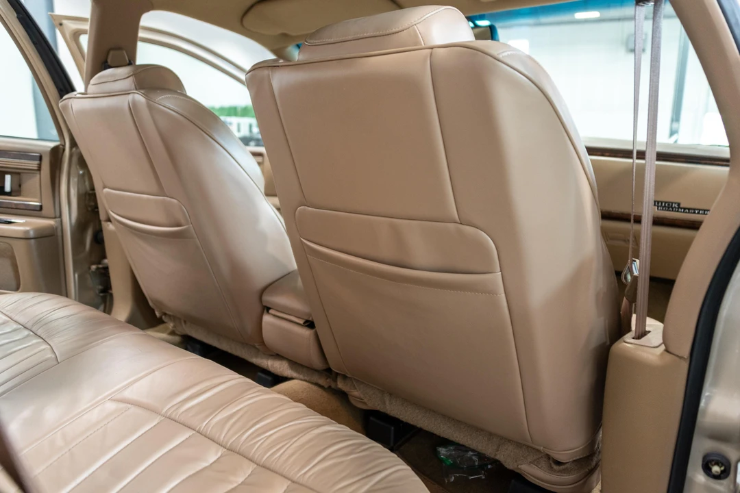 1996 Buick Roadmaster - Image 31 of 31