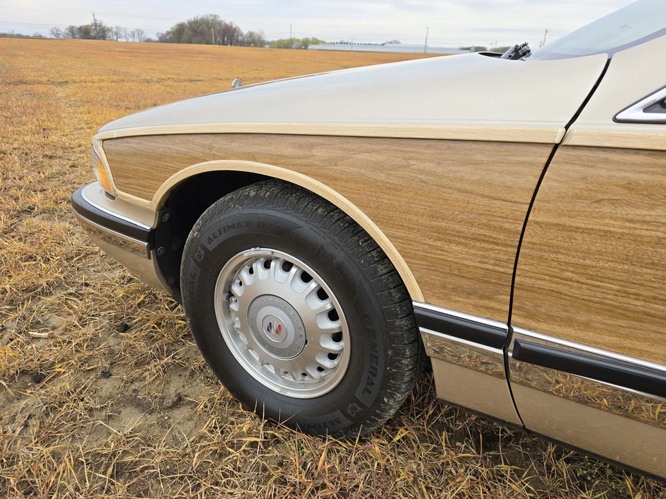 1996 Buick Roadmaster - Image 22 of 31