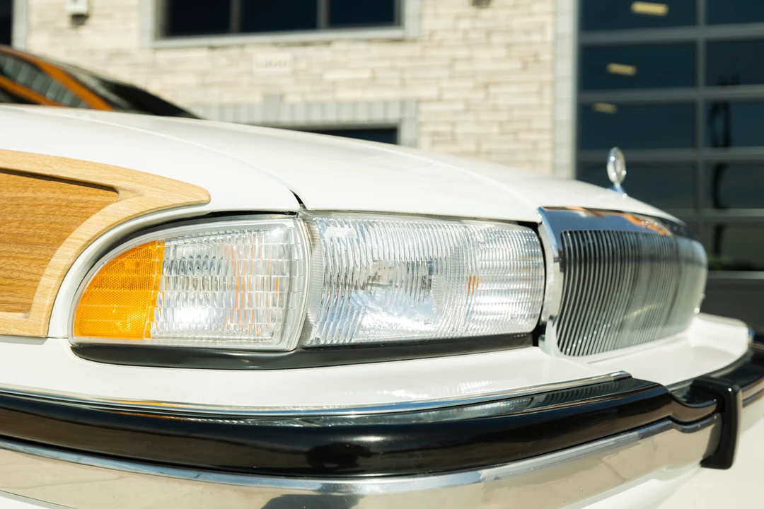 1996 Buick Roadmaster - Image 12 of 31