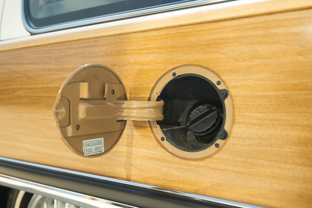 1996 Buick Roadmaster - Image 21 of 31