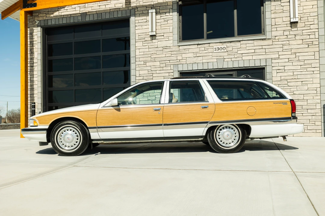 1996 Buick Roadmaster - Image 8 of 31