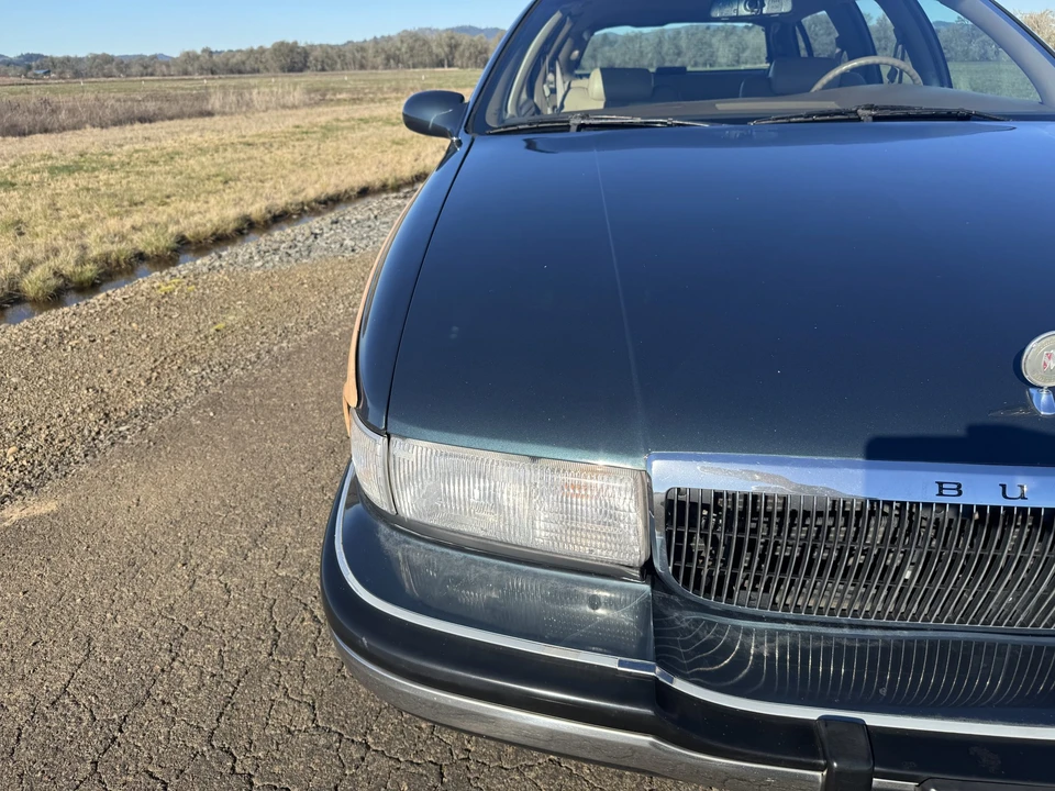 1996 Buick Roadmaster - Image 17 of 31
