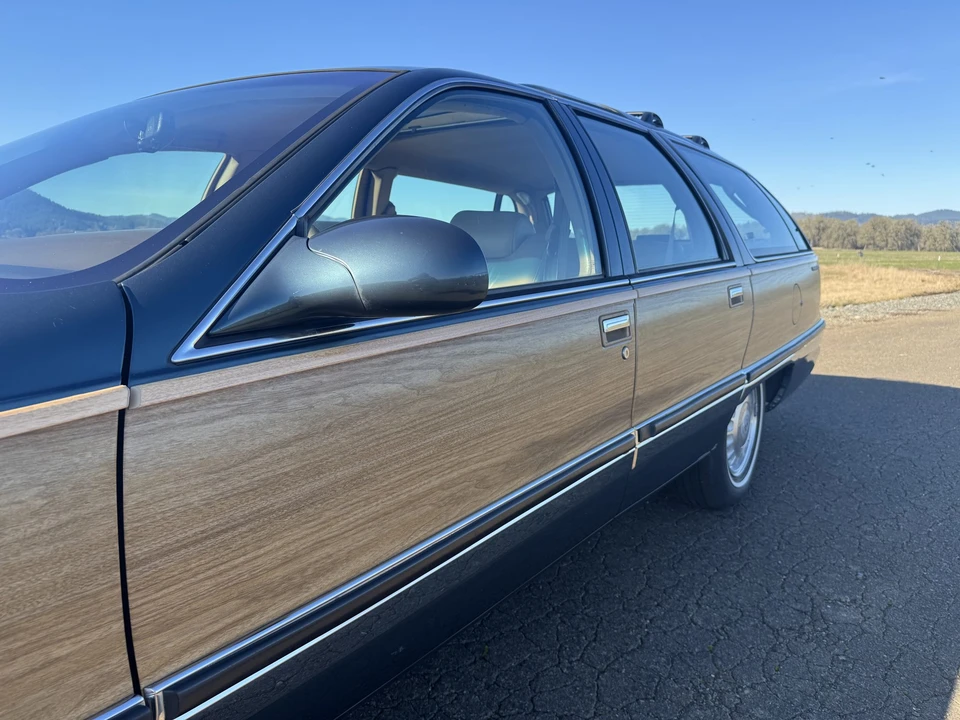 1996 Buick Roadmaster - Image 21 of 31