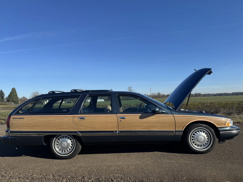 1996 Buick Roadmaster - Image 13 of 31