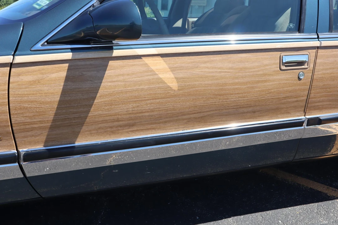 1996 Buick Roadmaster - Image 21 of 31