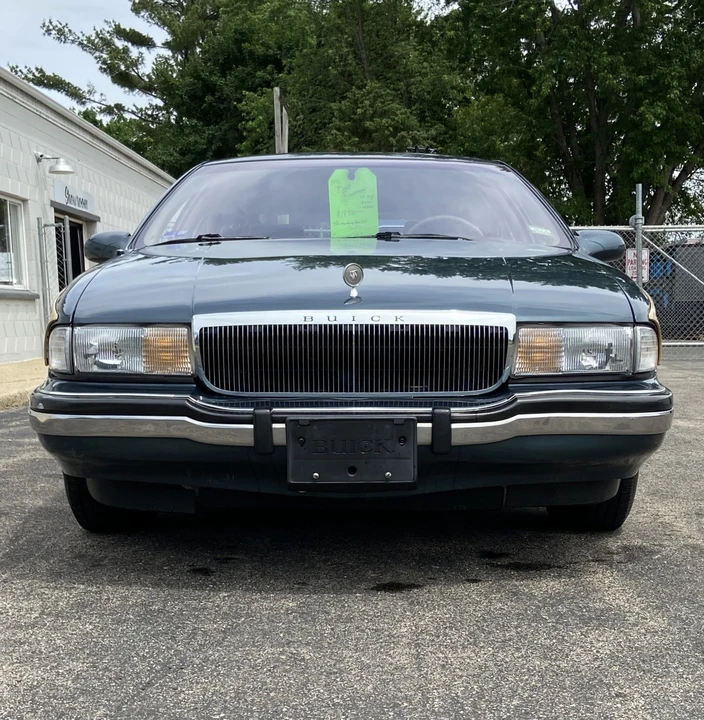 1996 Buick Roadmaster - Image 11 of 31