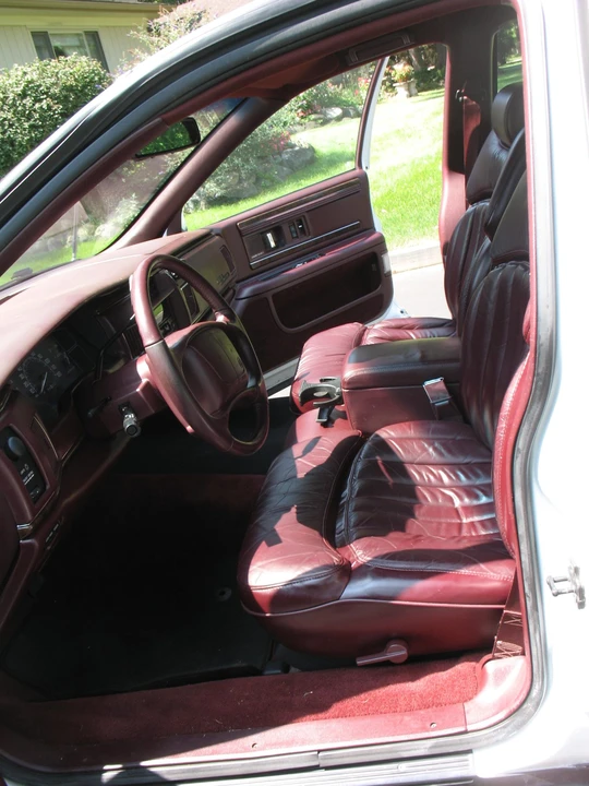 1996 Buick Roadmaster - Image 30 of 31