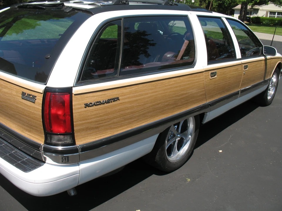 1996 Buick Roadmaster - Image 19 of 31